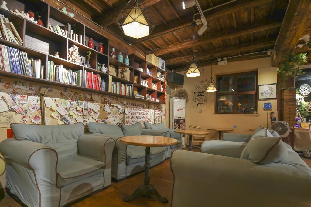 Pingyao Agam International Youth Hostel Buitenkant foto
